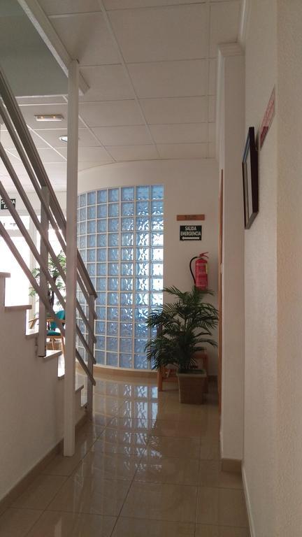 Apartamentos Berlin サン・ペドロ・デル・ピナタル エクステリア 写真