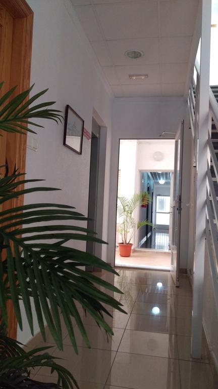 Apartamentos Berlin サン・ペドロ・デル・ピナタル エクステリア 写真