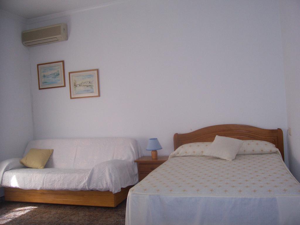 Apartamentos Berlin サン・ペドロ・デル・ピナタル 部屋 写真