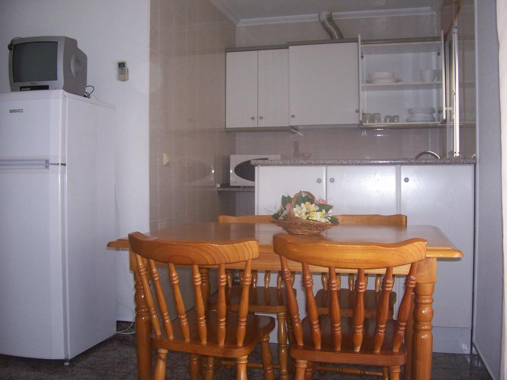 Apartamentos Berlin サン・ペドロ・デル・ピナタル 部屋 写真