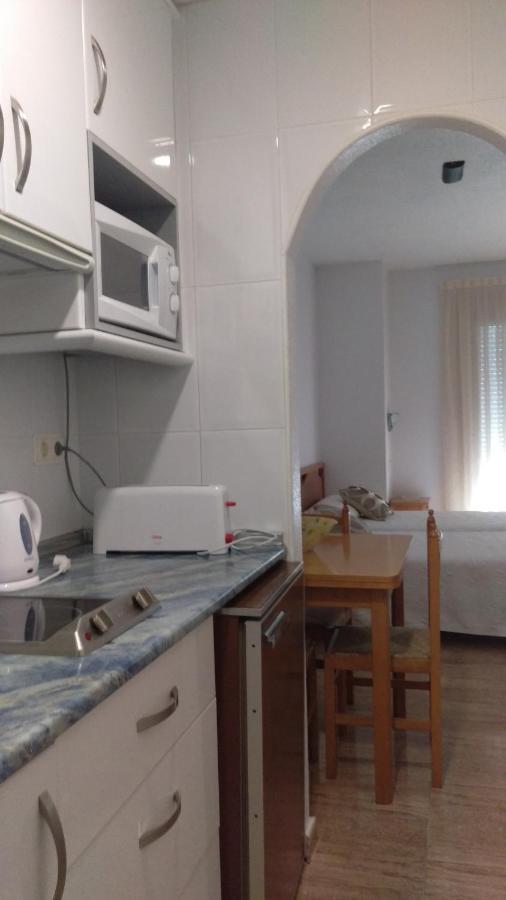 Apartamentos Berlin サン・ペドロ・デル・ピナタル エクステリア 写真